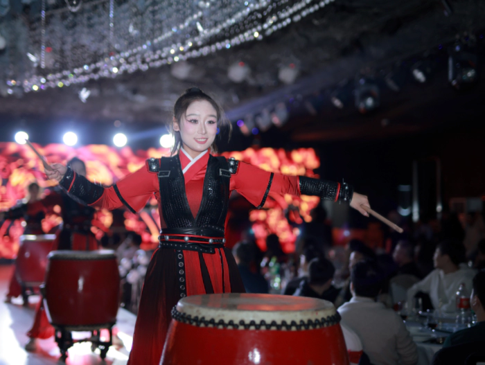 震撼的开场鼓舞-1.webp 震撼的开场鼓舞-1.webp