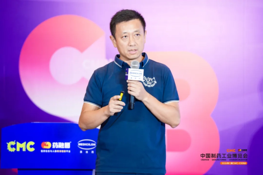 斯莱普泰创始人陈椰林博士.webp 斯莱普泰创始人陈椰林博士.webp